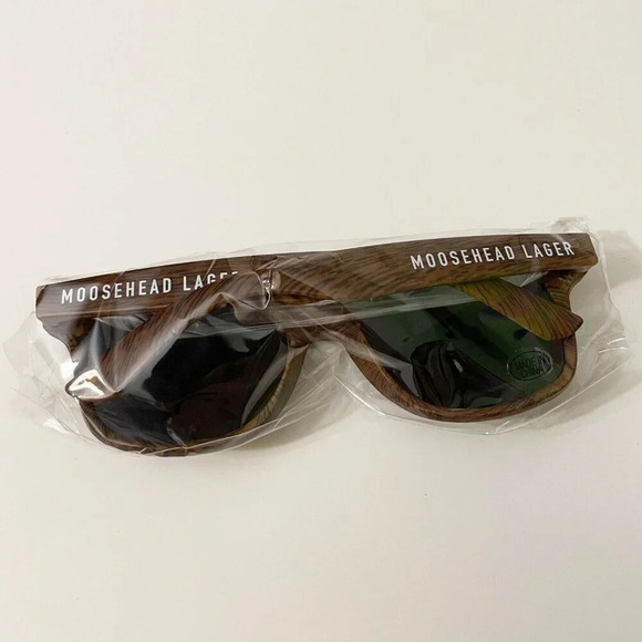 Moosehead Lager  Beer Sunglasses Brown - Picture 2 of 13